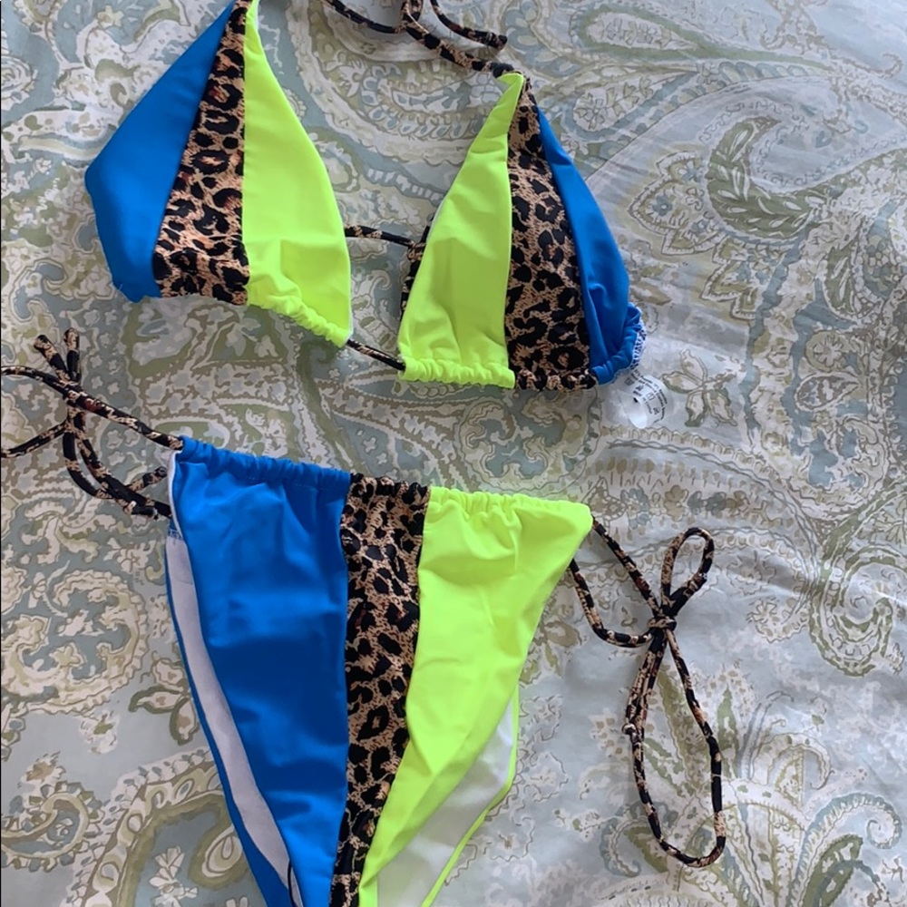Size Large two piece swimsuit BRAND NEW